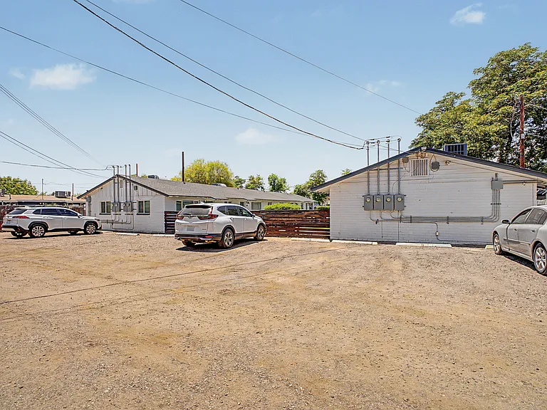 217 N Elm St #H — Photo 30