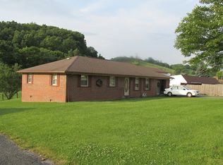 4059 Baptist Valley Rd, Cedar Bluff, VA 24609