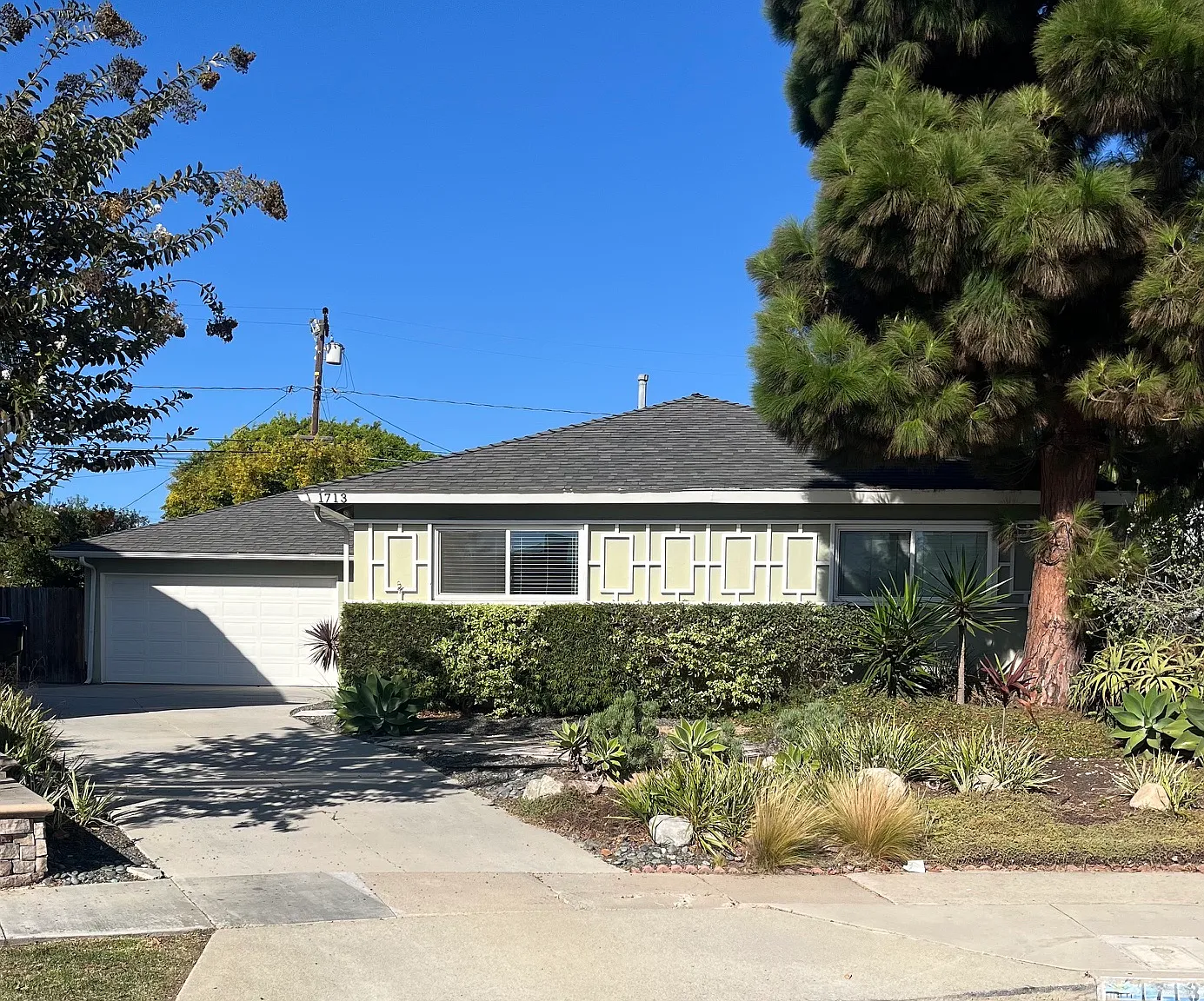 3 bed, 1527 sqft, $6,500 — Photo 1