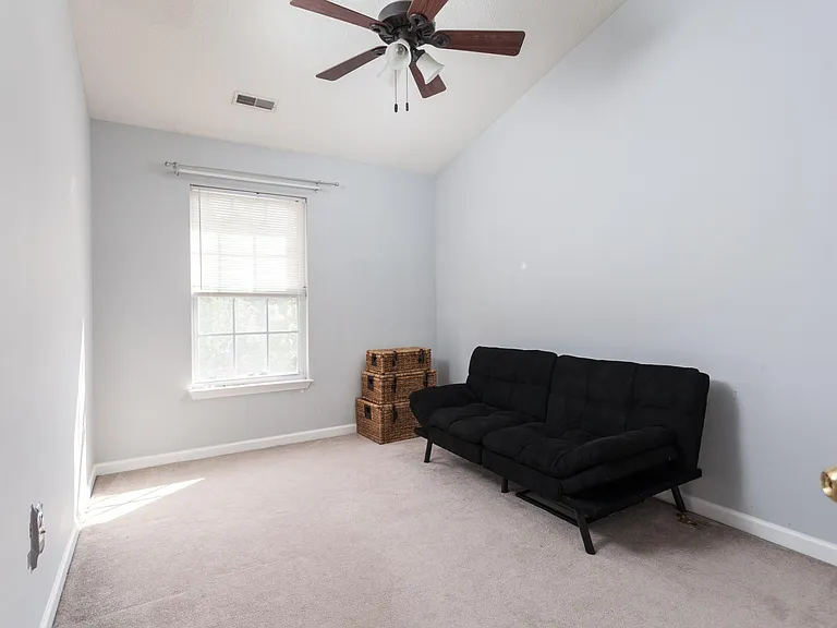 5029 Kemsley Rd — Photo 13