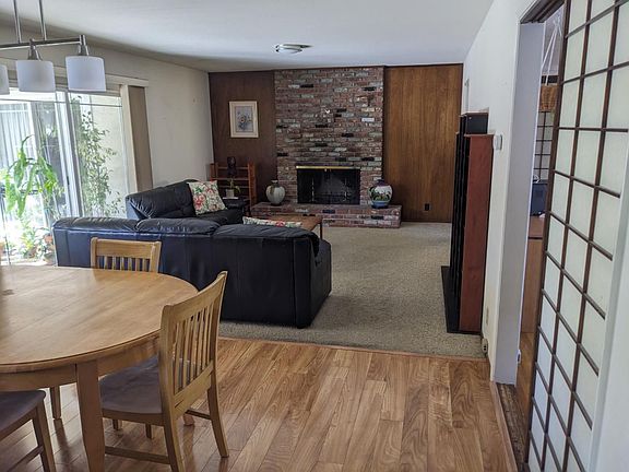 3rd image of 6256 W Walbrook Dr