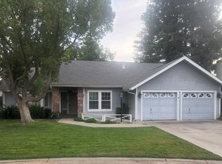 3748 W Palo Alto Ave, Fresno, CA