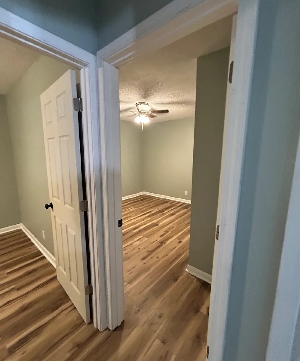 3 bed, 984 sqft, $1,395 — Photo 3