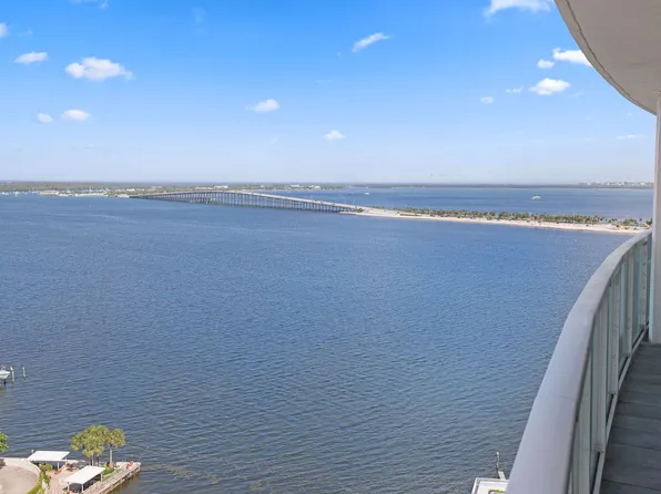 2101 Brickell Ave APT 1704, Miami, FL 33129