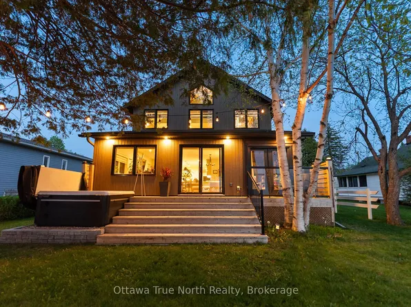 1018 Macnabb Rd, Greater Madawaska, ON K0J 1H0