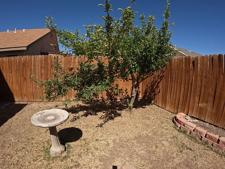 2848 Ancho Ave — Photo 35