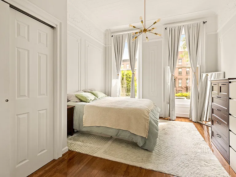 277 Carroll St #1 — Photo 4