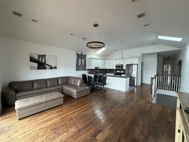 192 Arlington Ave #2 — Photo 13