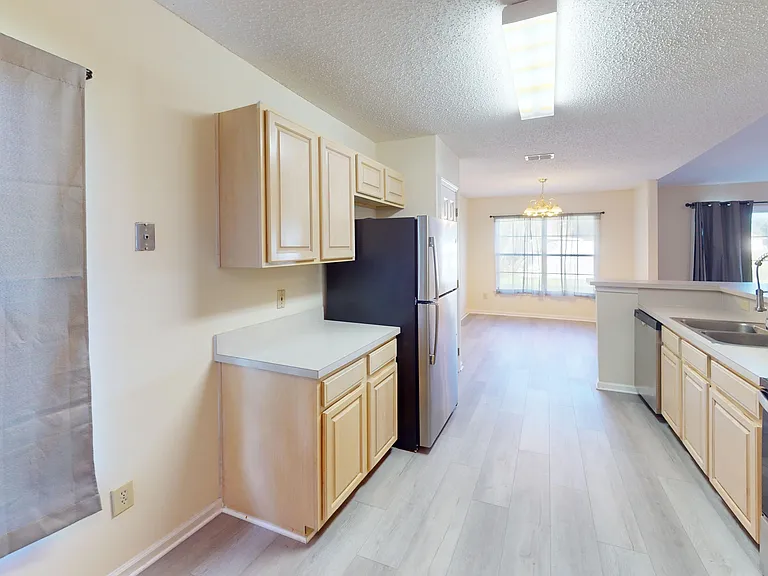 2484 Glade Springs Dr — Photo 14