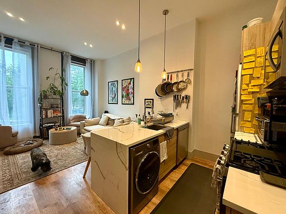 2nd image of 3 Spencer Pl APT 2