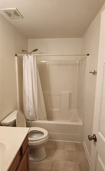 3966 Isaac Ct — Photo 11