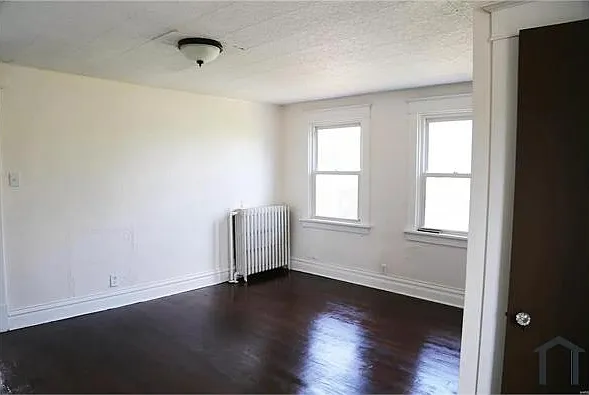 2 bed, 1320 sqft, $1,100 — Photo 3