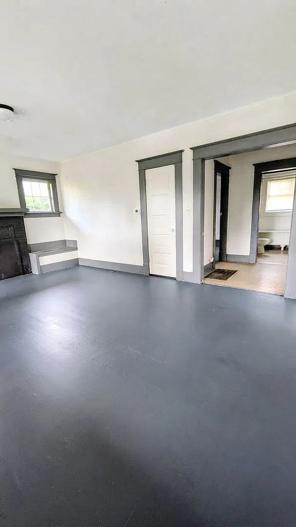 Spacious Home Next to Whatcom Falls Park — Photo 4