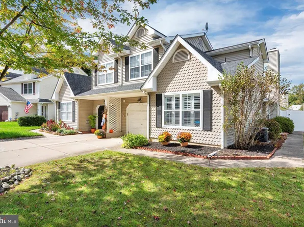 123 Stoneham Dr, Glassboro, NJ 08028