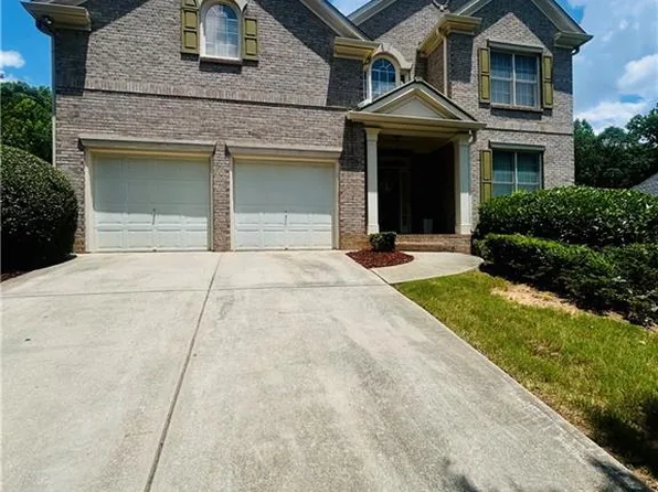 6398 Foggy Oak Dr, Fairburn, GA 30213