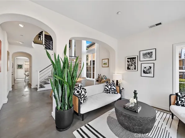 33 Calle Mandarina, San Clemente, CA 92673