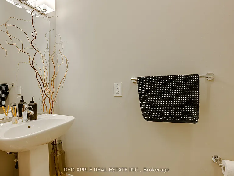 15 Dunton Ln — Photo 19