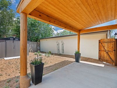 1709 Espinacitas St, Santa Fe, NM, 87505