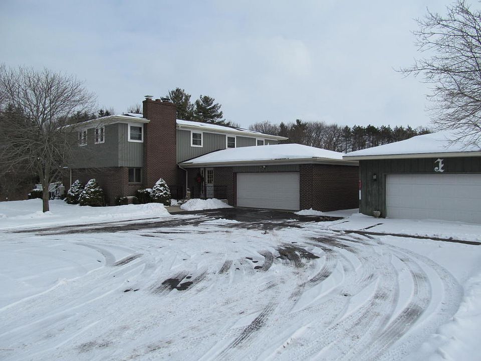 1st image of 12321 Crockery Creek Dr