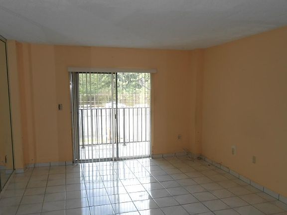 4th image of 4801 NW 7th St APT 208-16