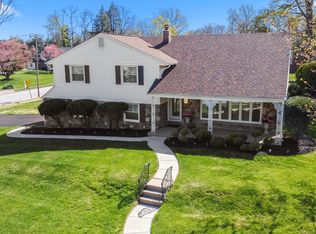 32 Durand Rd, Huntingdon Valley, PA 19006