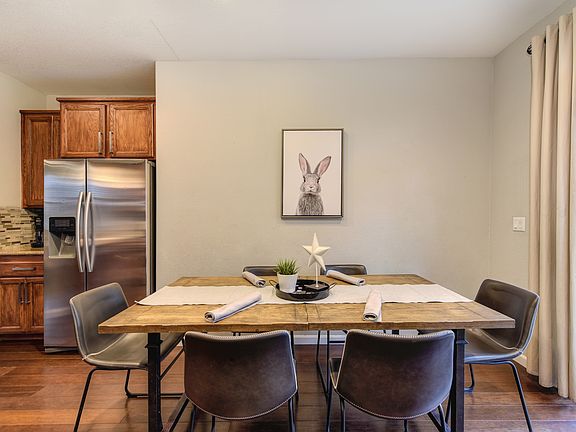 4th image of 205 Dragonfly Cir #2