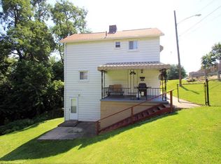 1360 Center St, Mc Kees Rocks, PA 15136