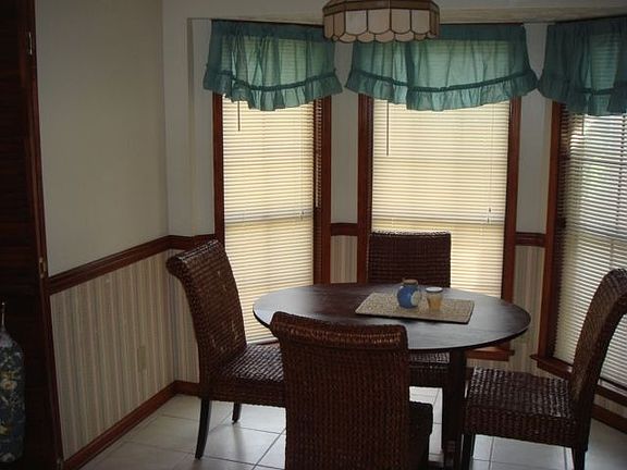 Breakfast Room