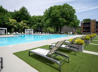 Aurora, Charlotte, NC 28205