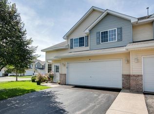 3574 Sterling Heights Dr UNIT E, River Falls, WI 54022