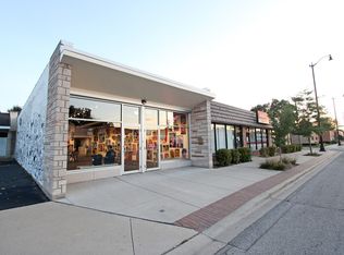 4517 Oakton St, Skokie, IL 60076