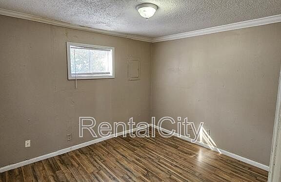 4th image of 100 Marr Dr APT 29