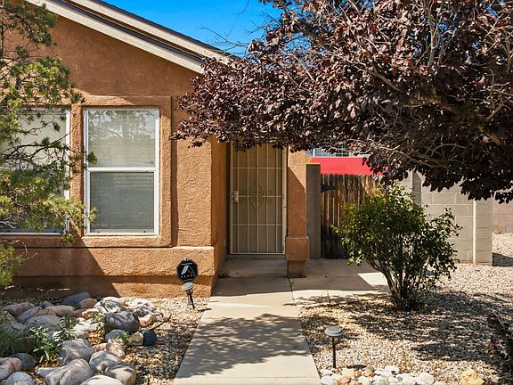3rd image of 6705 Photinia Pl NW