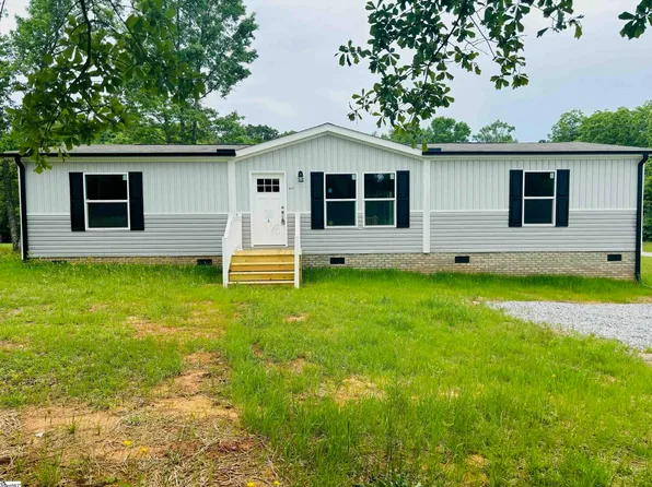 417 Lamar Mitchell Rd, Belton, SC 29627