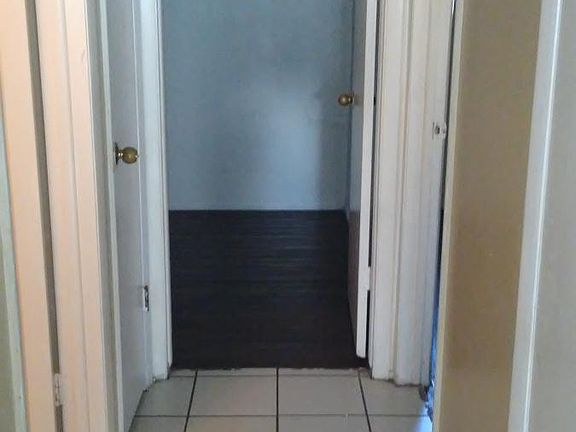 5th image of 2537 S Lakecrest Dr APT 1