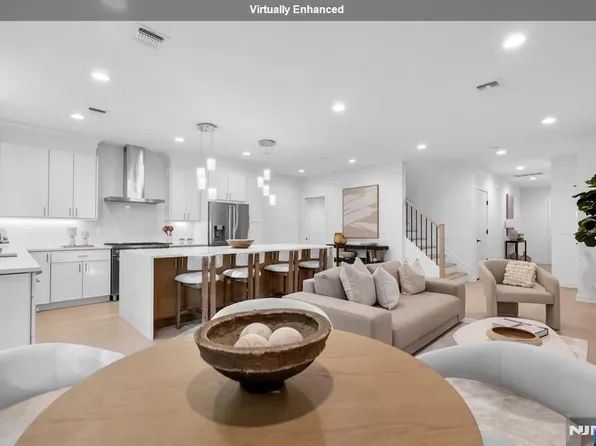 21 Fey Pl, Oradell, NJ 07649