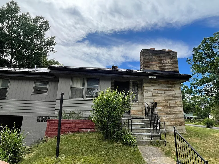 431 Francisca Ave — Photo 10