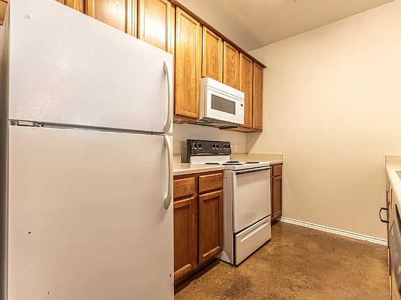 5th image of 10711 Mathom Lndg APT 3