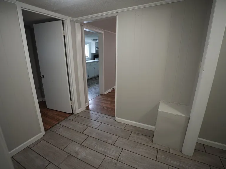 1415 Hatcher Ave SE — Photo 7