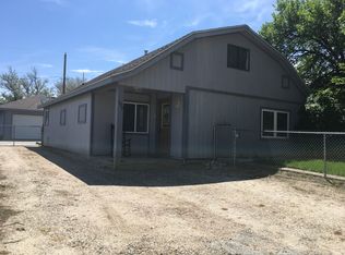 193 N 3rd Ave, Mills, WY 82604
