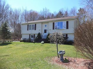 41 Lake St, Somerset, MA 02726