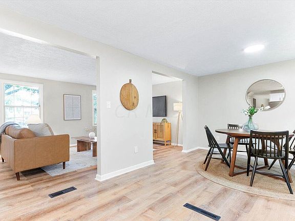 5th image of 6375 Hibiscus Ct