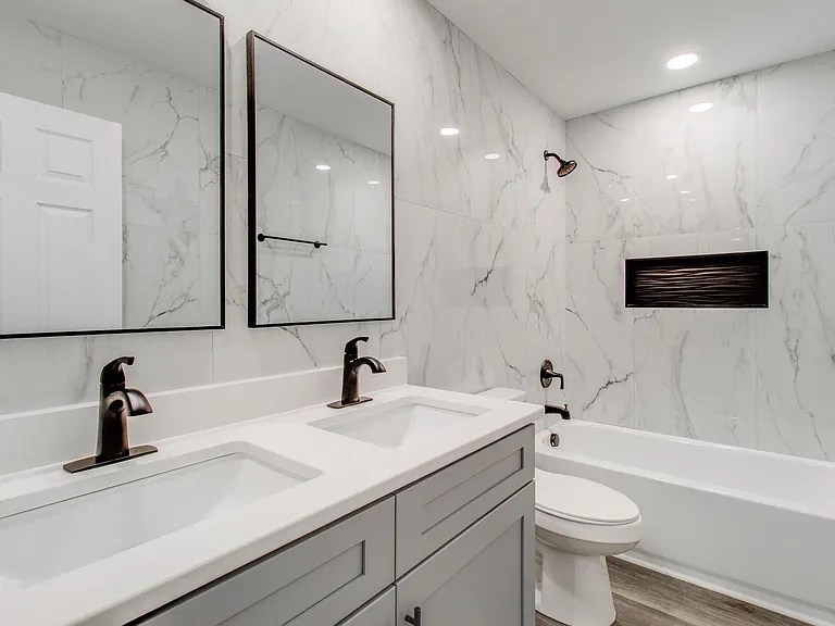 2327 Willow St — Photo 31