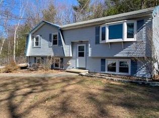 16 Bayberry Ln, Billerica, MA 01821