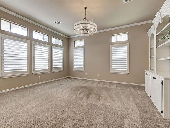 5th image of 3821 Woodshadow Rd