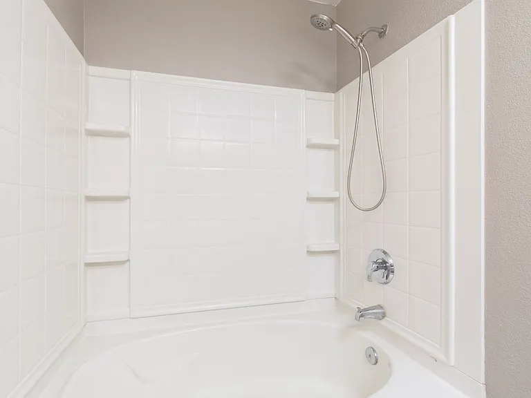 4912 Peaceful Pond Ave — Photo 18