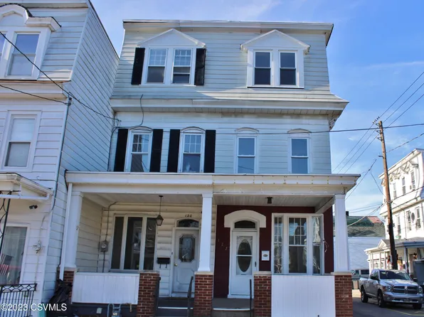 120 N Hickory St, Mount Carmel, PA 17851