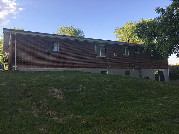 3rd image of 4420 Welford Dr