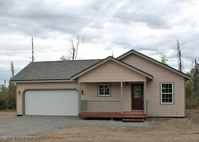 1st image of 686 N Lilly Dr