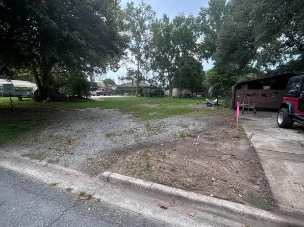 2108 Fox Street, Savannah, GA 31415